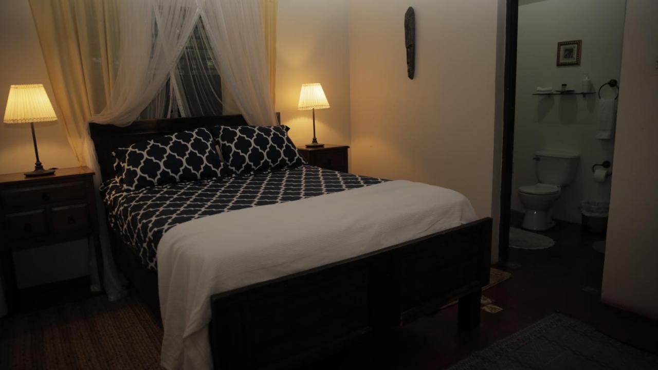 Katamah Beachfront Guesthouse 特雷热比奇 客房 照片